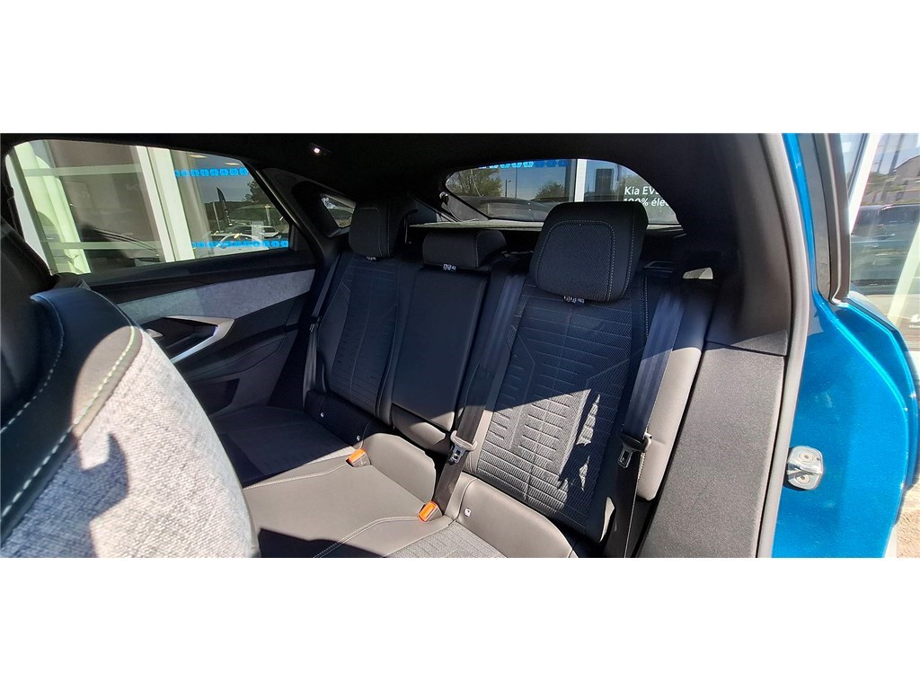 PEUGEOT 3008 HYBRID 145 E-DCS6 GT