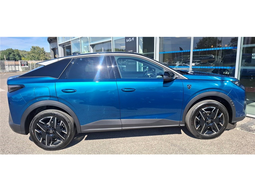 PEUGEOT 3008 HYBRID 145 E-DCS6 GT
