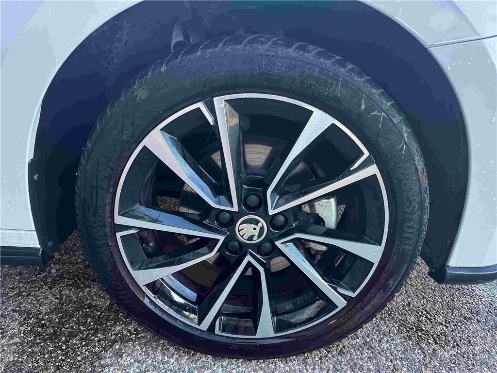SKODA FABIA 1.0 TSI 116 CH EVO 2 DSG7 Monte-Carlo