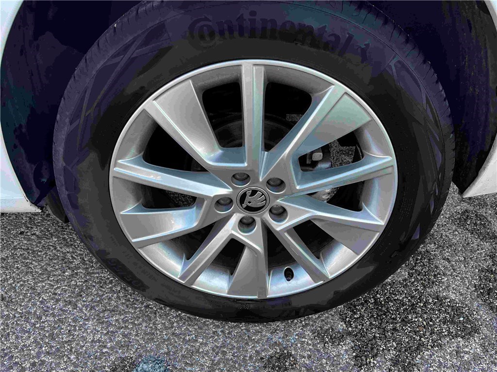 SKODA KAMIQ 1.0 TSI 116 CH DSG7 Style