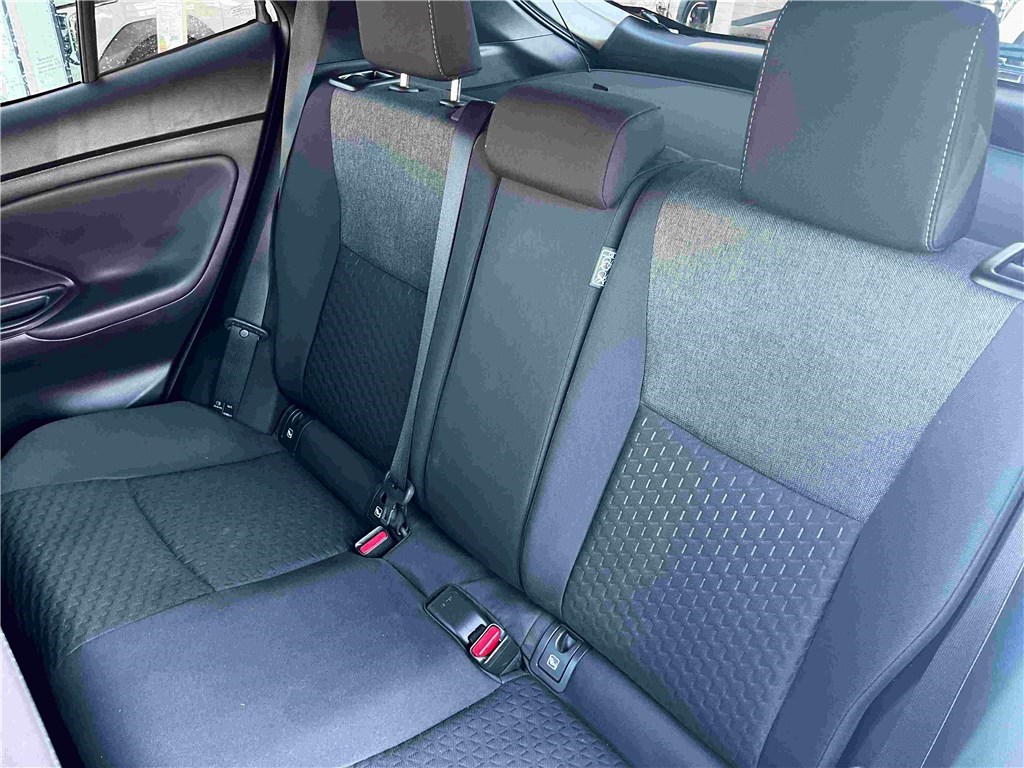 TOYOTA YARIS 116H 2WD Design