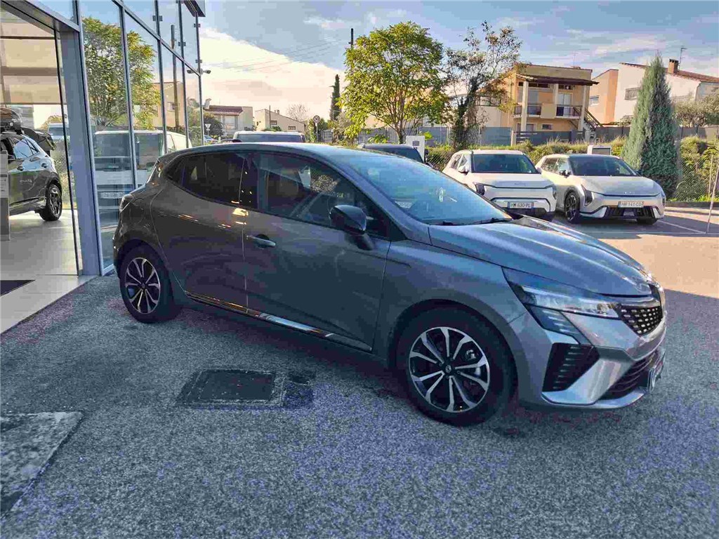 RENAULT CLIO E-TECH FULL HYBRID 145 GSR2 Techno