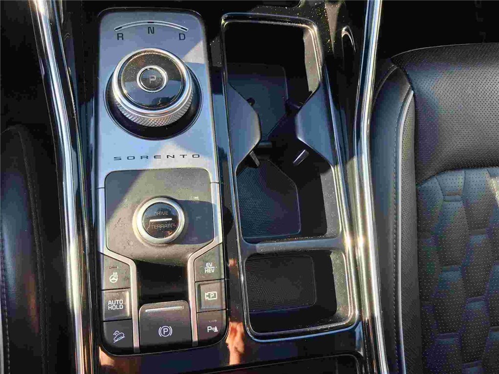 KIA SORENTO VP 1.6 T-GDI HYBRIDE RECHARGEABLE 265 CH 7PL 4X4 BVA6 Premium