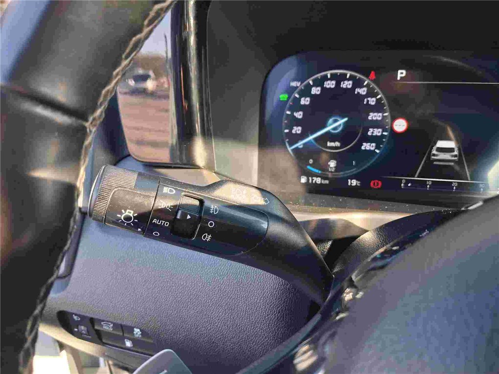 KIA SORENTO VP 1.6 T-GDI HYBRIDE RECHARGEABLE 265 CH 7PL 4X4 BVA6 Premium